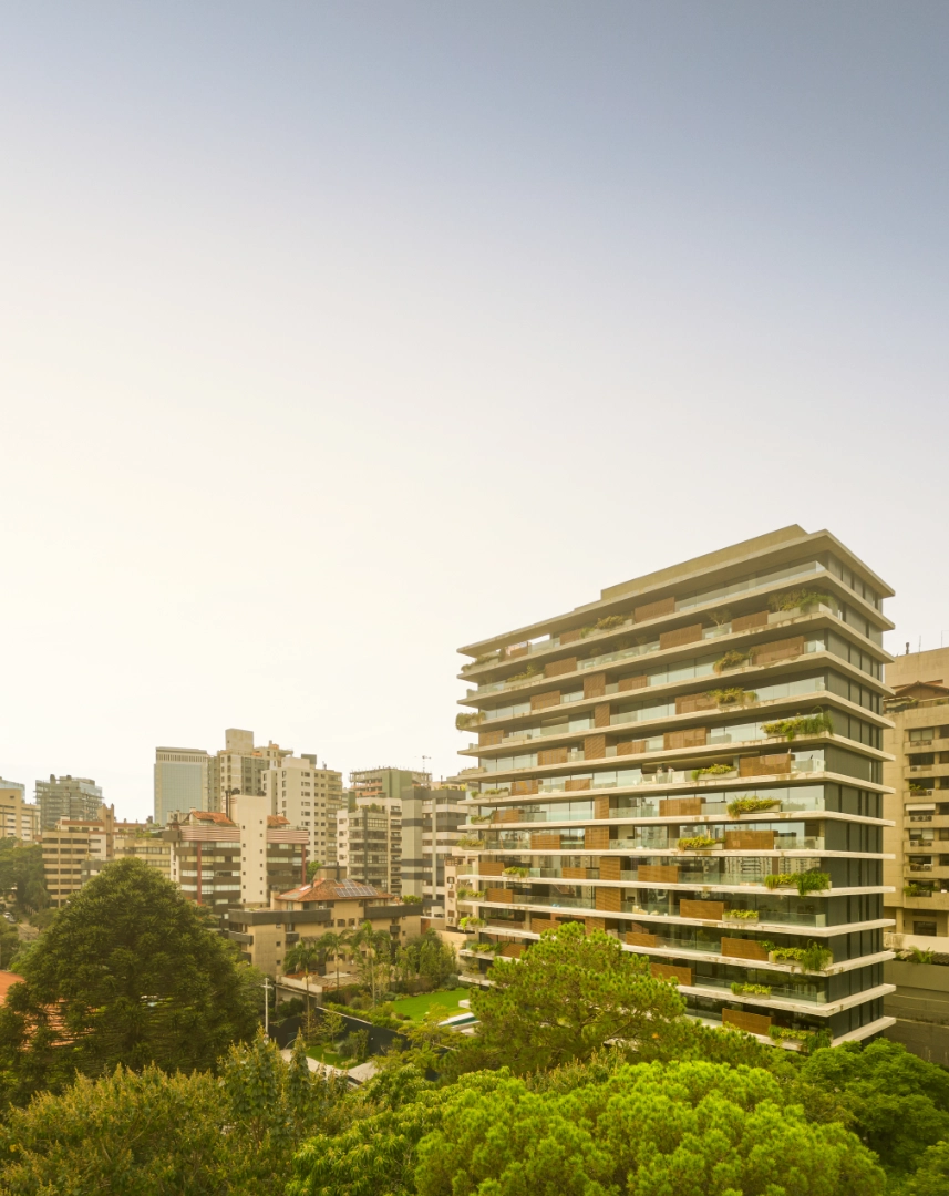 FACHADA 01